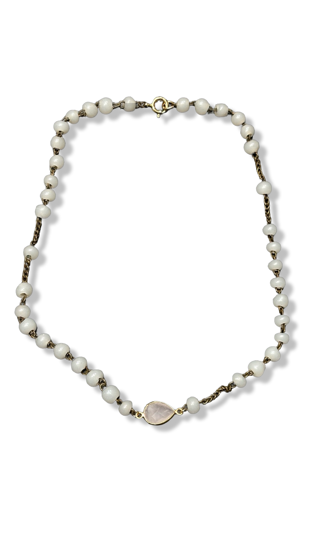 Collier chapelet blanc et goutte en quartz rose