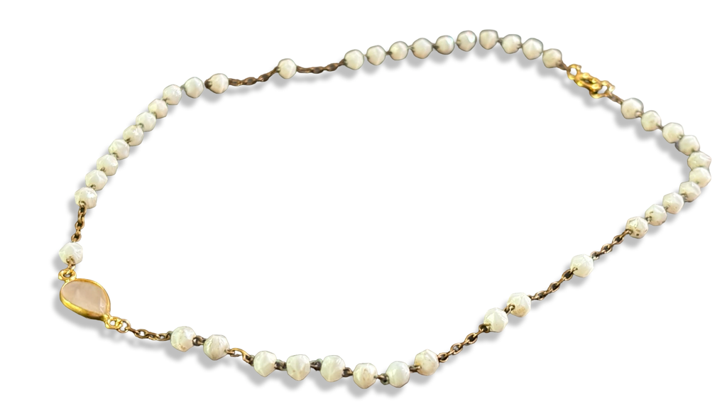 Collier chapelet pâte de verre blanc et quartz pêche