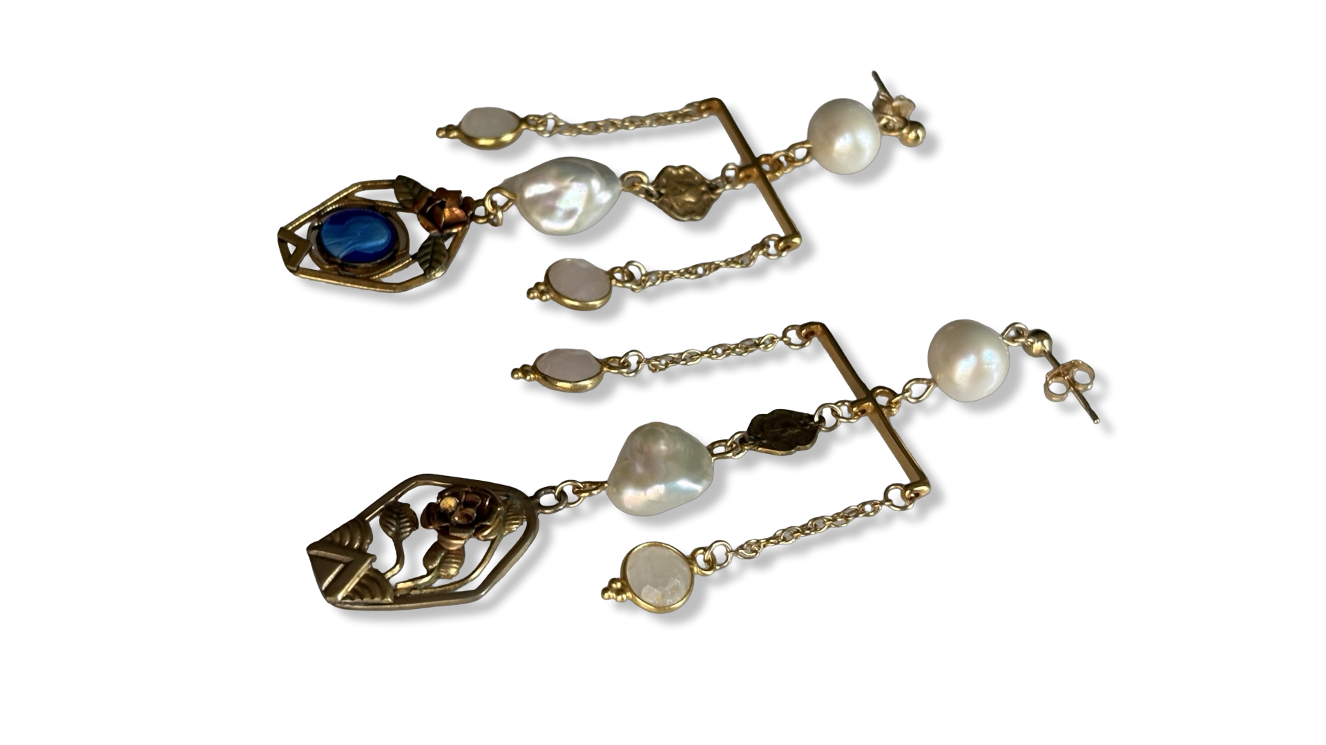 Pendants chandelier perles et médailles anciennes