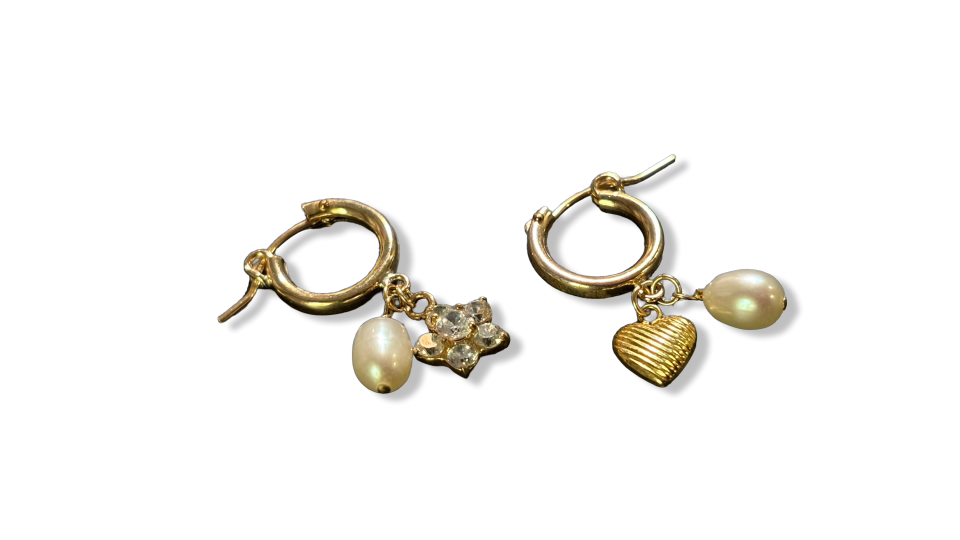 Mini créoles goldfilled, fleur en strass, cœur et perles