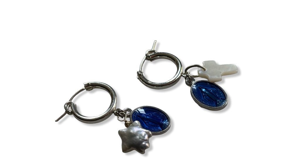 Mini créoles argent, medaille miraculeuse et nacre