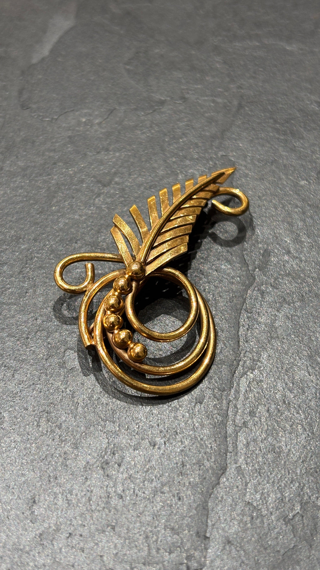 Broche années 20 plaquée or