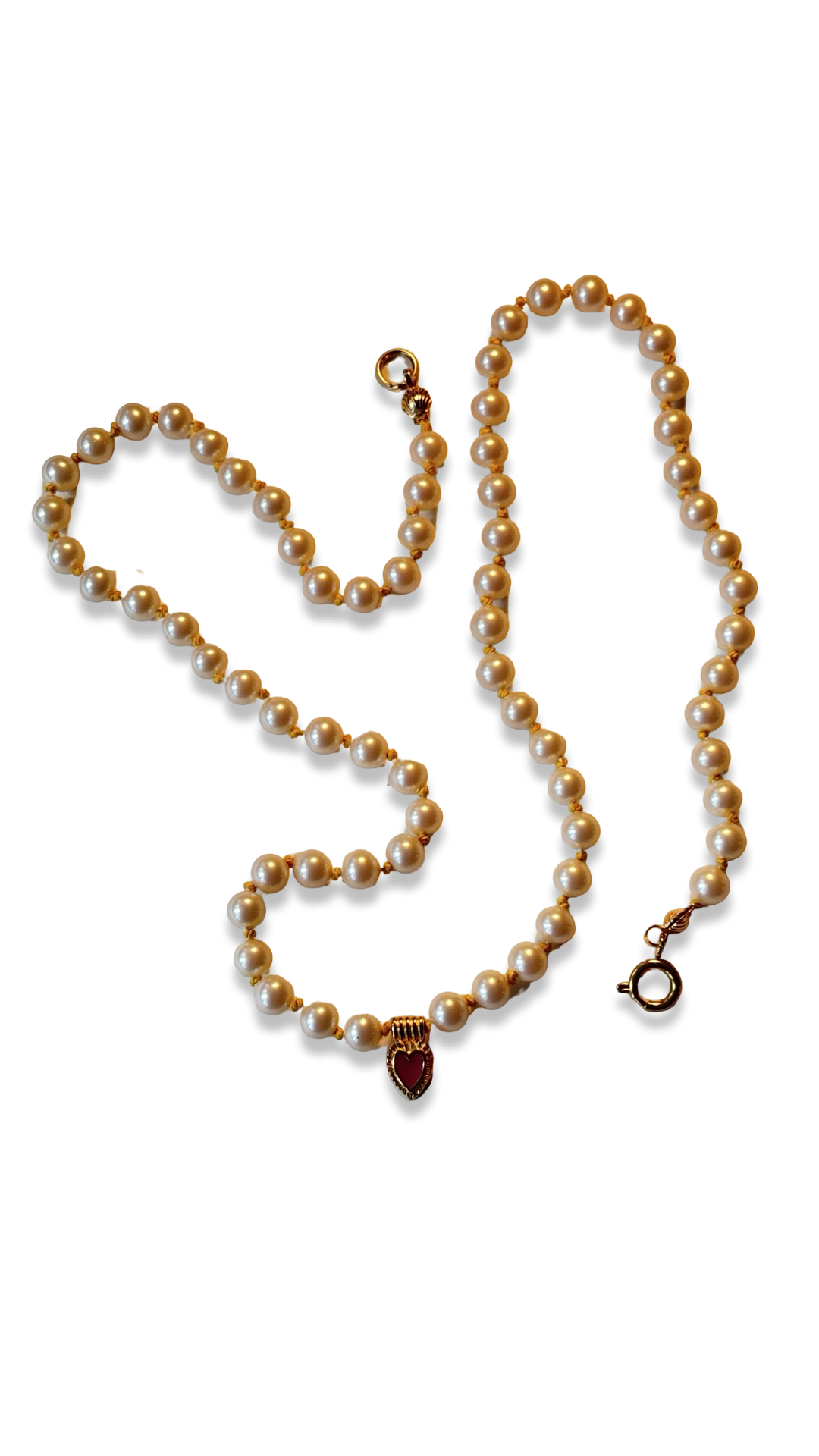 Collier de perles fantaisie, fil jaune et cœur émaillé violet