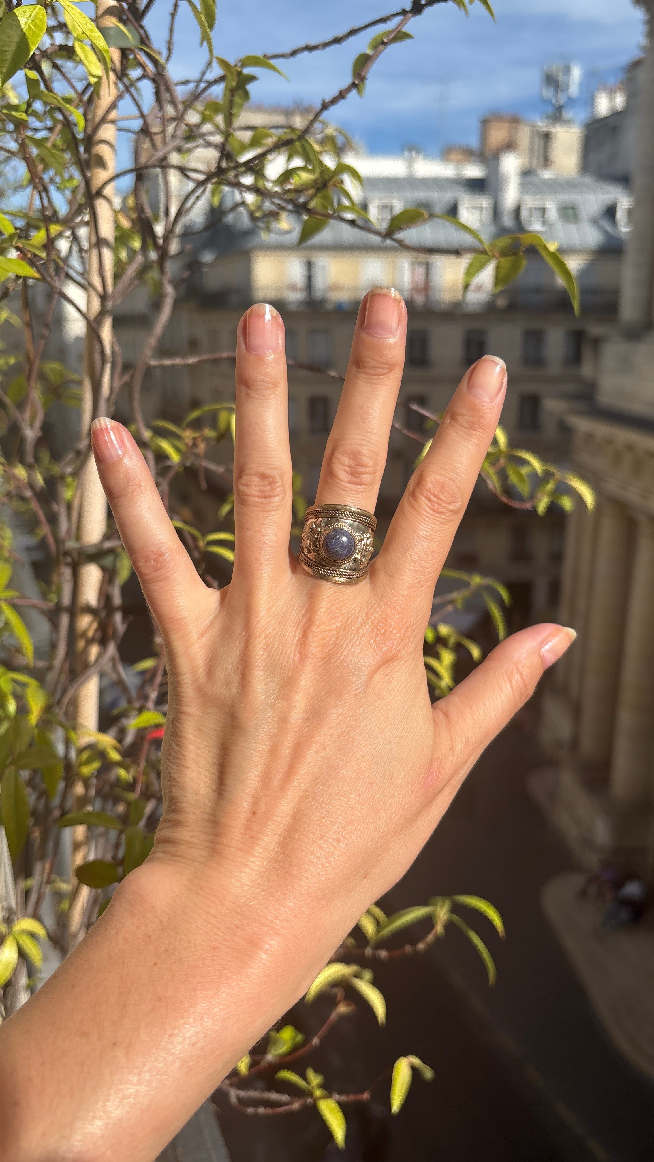 Bague en lapis lazuli et métal argenté