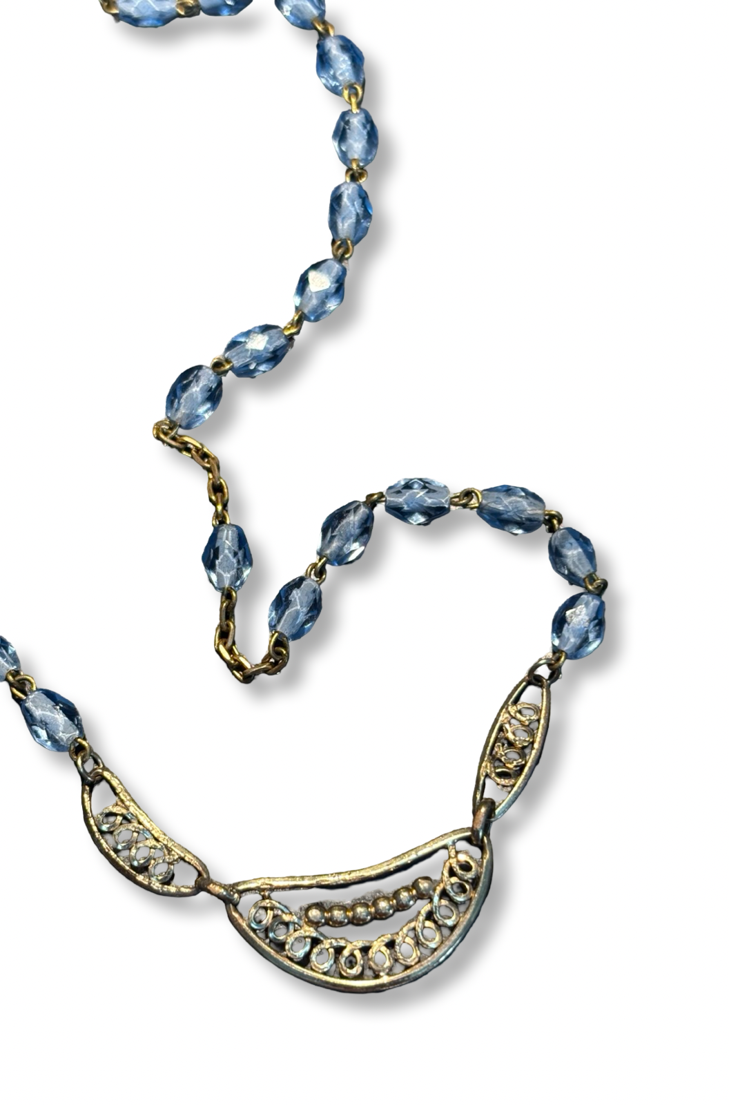 Collier chapelet bleu et motif ancien en filigrane