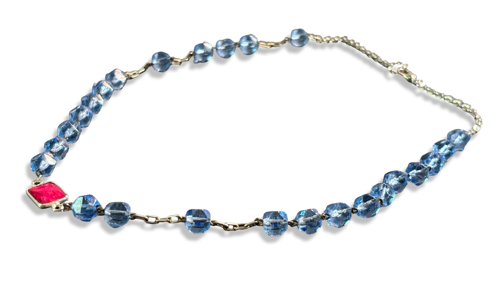 Collier chapelet bleu et agate Fuschia
