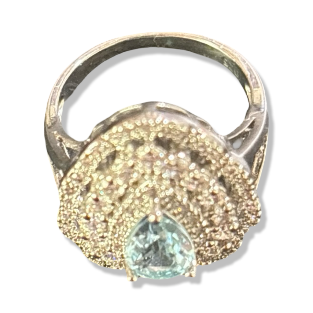 Bague en argent et aigue marine