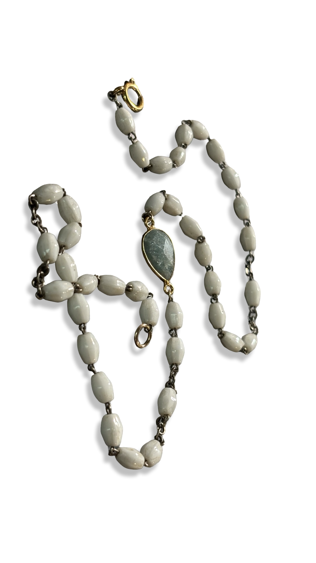 Collier chapelet blanc et goutte d’amazonite