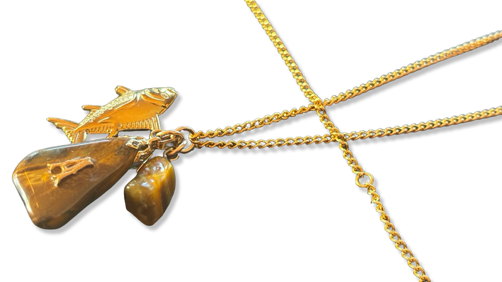 Sautoir plaqué or Poisson et Oeil de Tigre