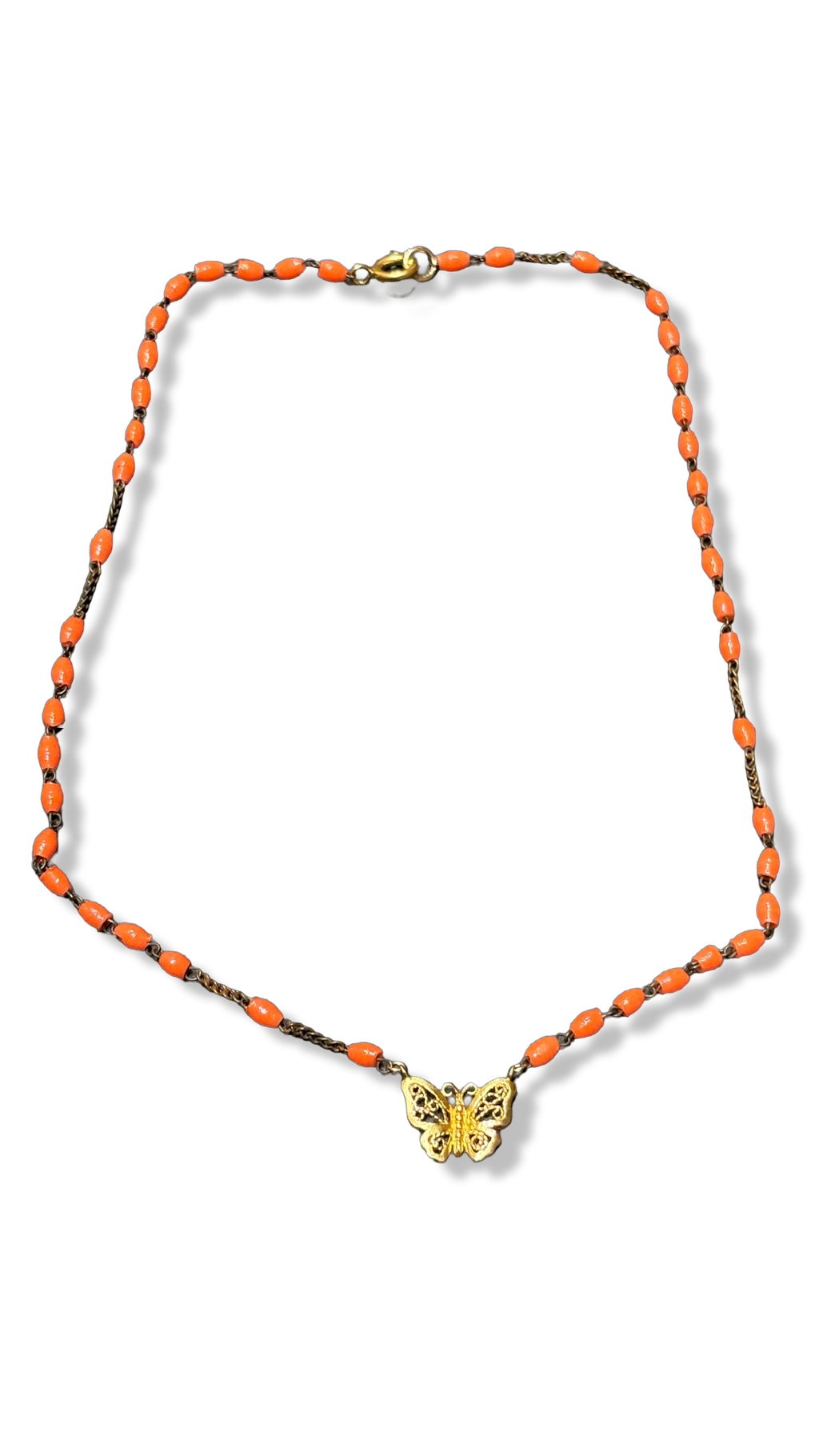 Collier chapelet orange et papillon en filigrane