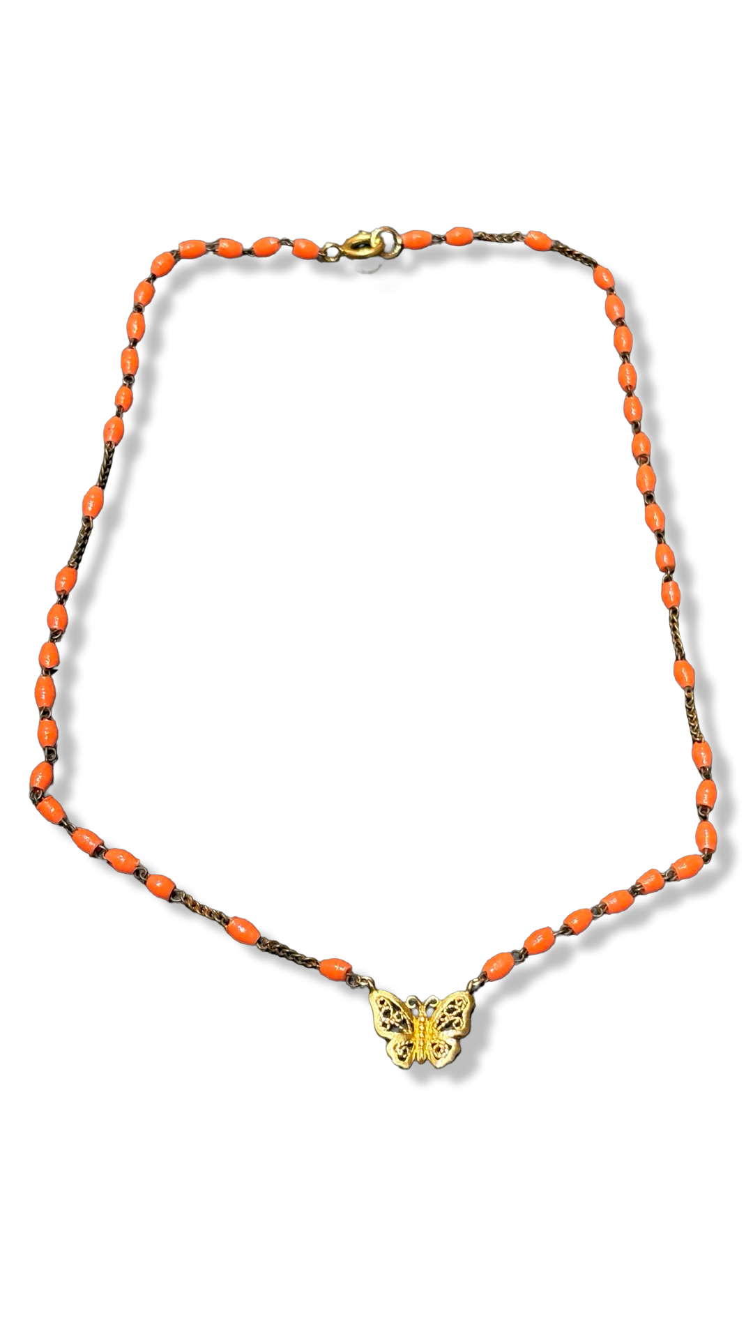 Collier chapelet orange et papillon en filigrane