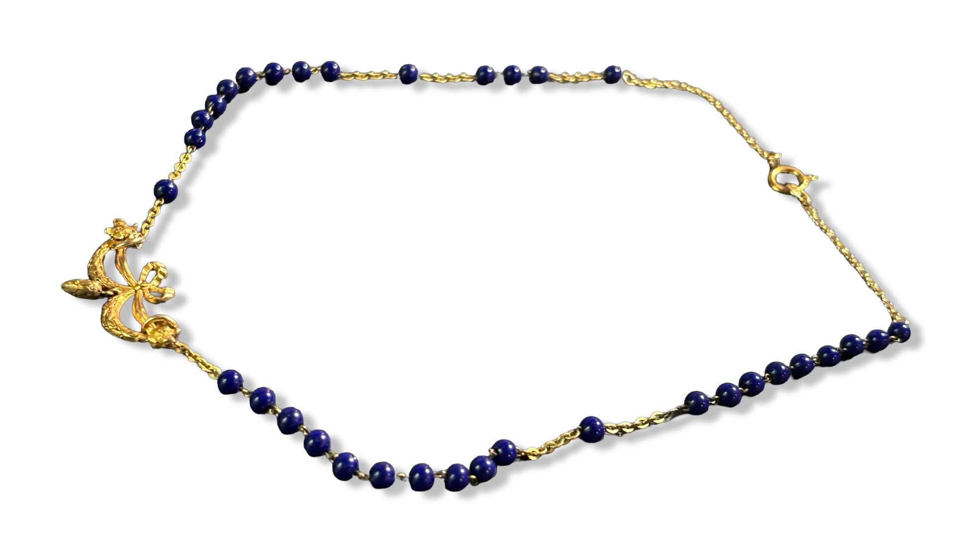 Collier chapelet bleu et motif 18e