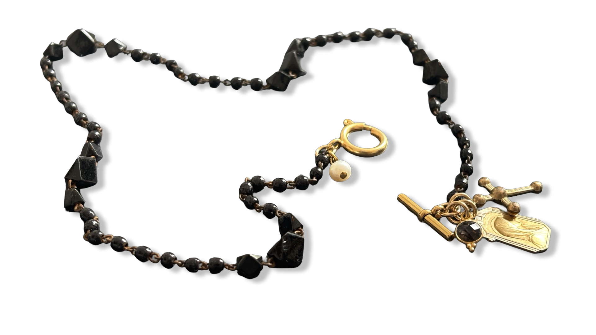 Collier en perles de Jai, croix et Sainte Marie.