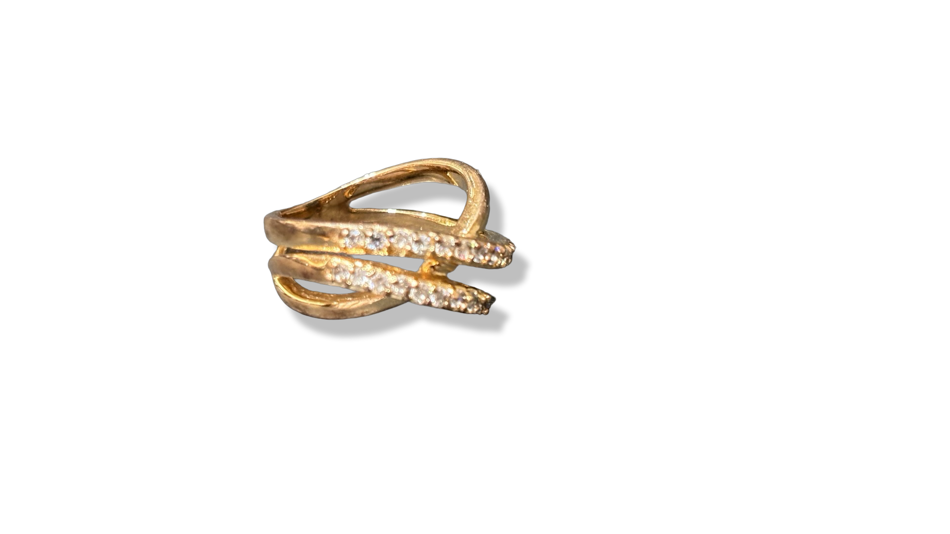 Bague ruban serti
