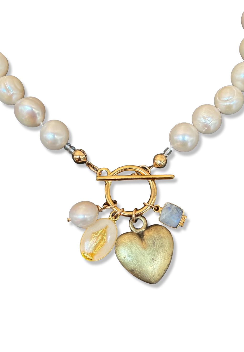 Collier de perles baroques, cœur 80s, Médaille Miraculeuse et Pierre de Lune