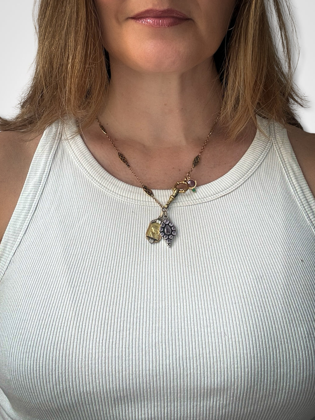 Filigree necklace, Saint Mary and Amethysts