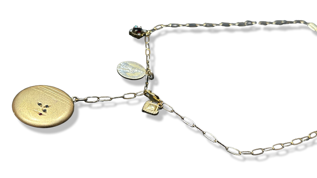 Collier lasso, médaillon et médaille de sainte Anne d’Auray