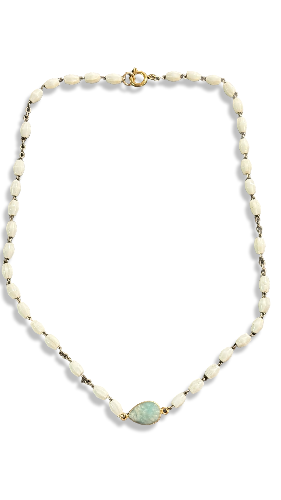 Collier chapelet blanc et goutte d’amazonite