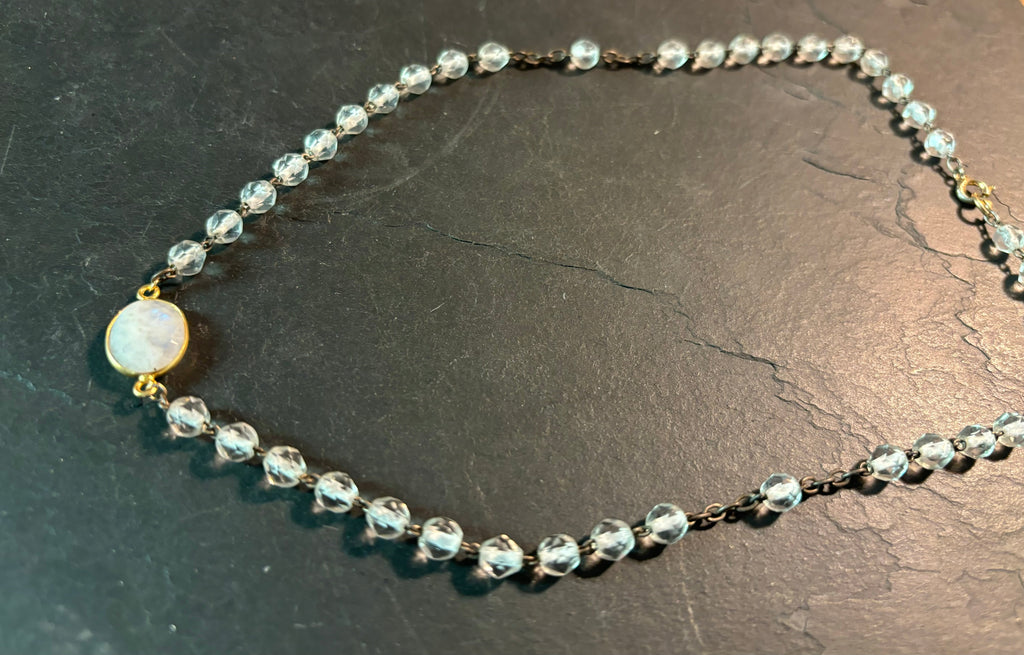 Collier chapelet ancien et Pierre de Lune - blissparis