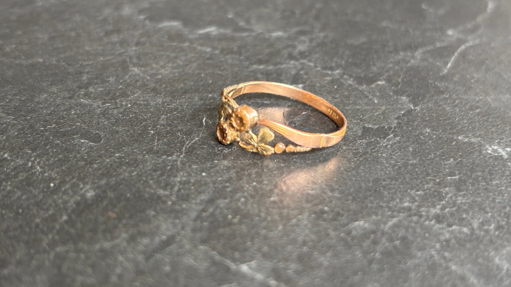 Fine bague Art Nouveau plaquée or