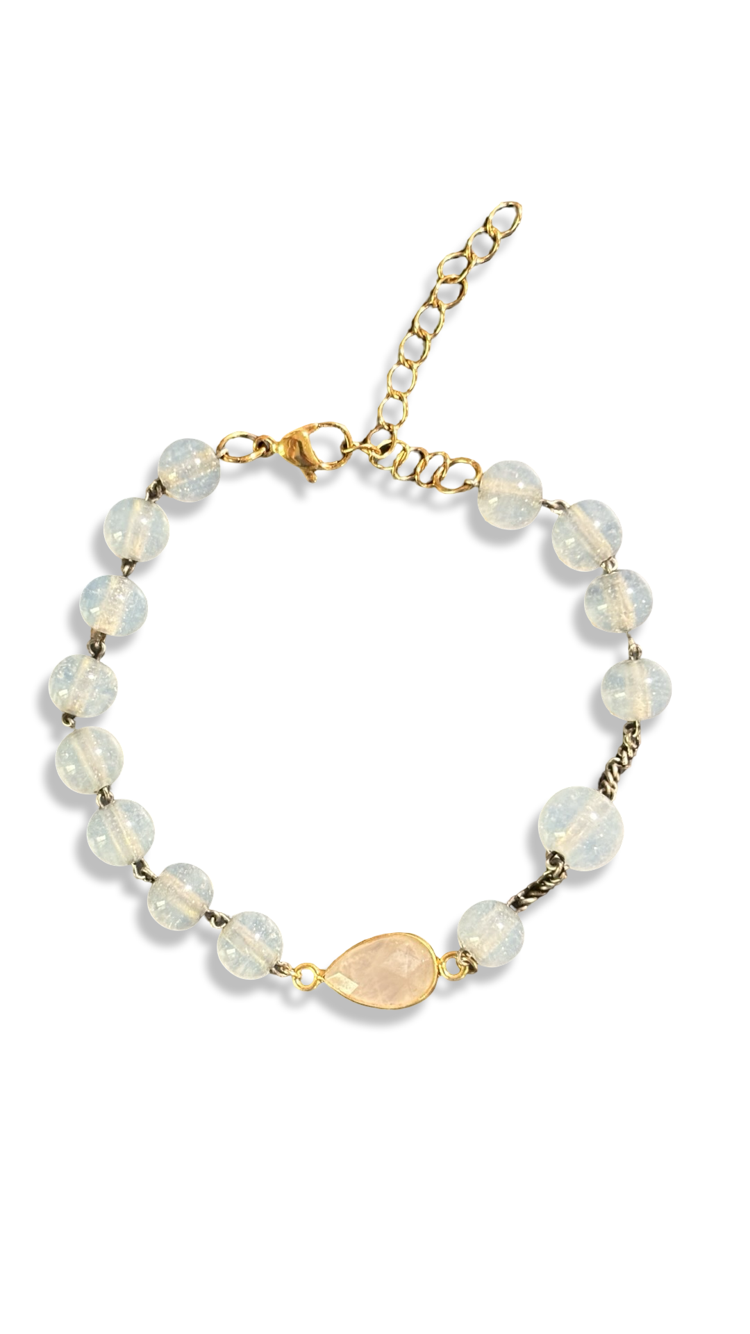 Bracelet chapelet blanc et goutte de quartz pêche