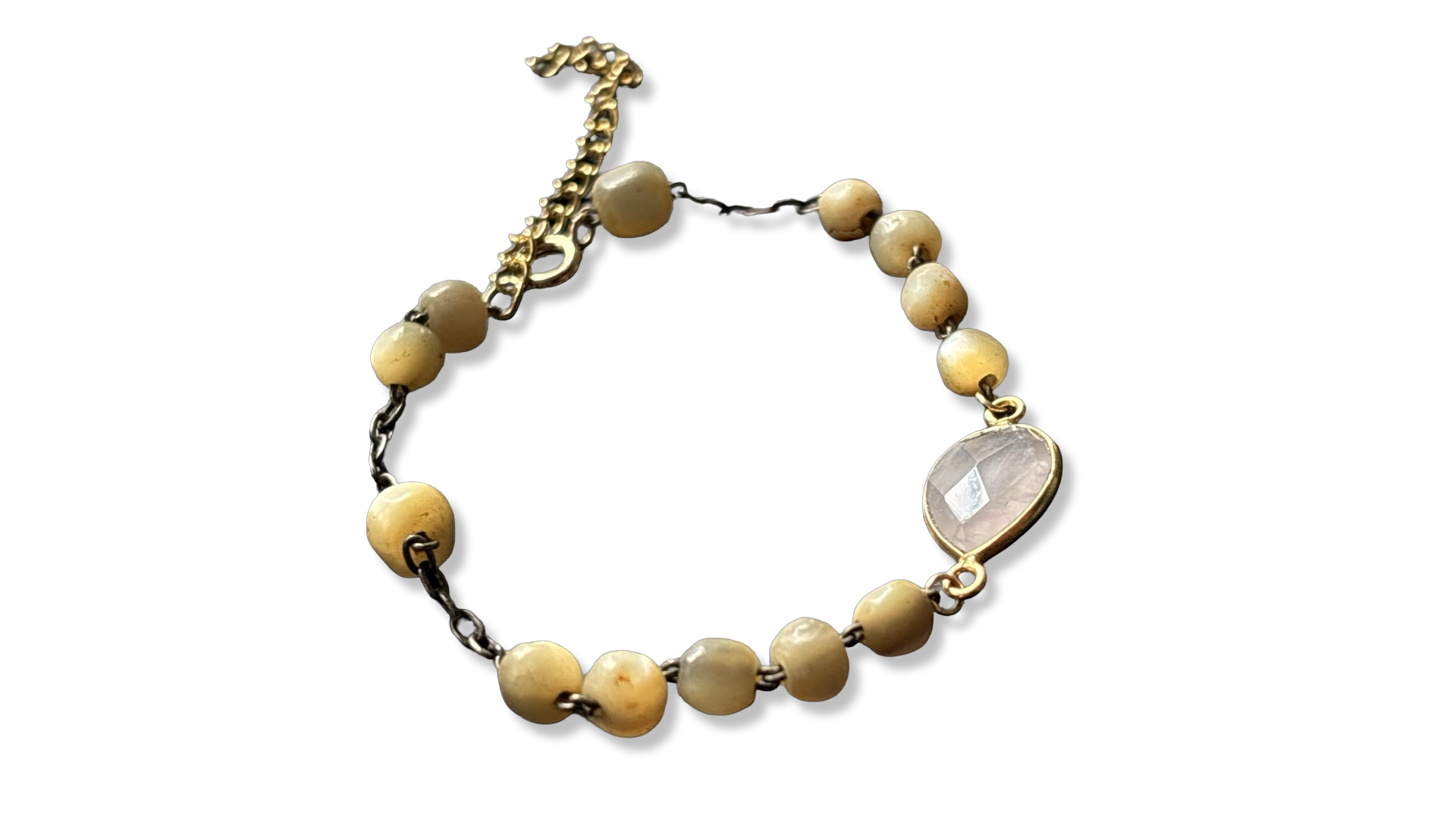 Bracelet chapelet upcyclé en nacre et Pierre de Lune
