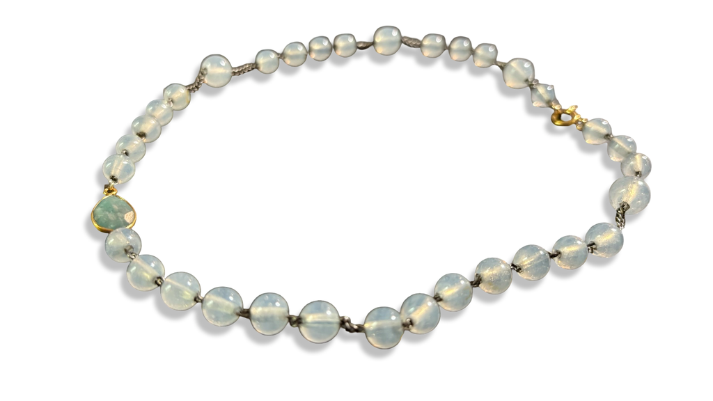 Collier chapelet blanc et amazonite