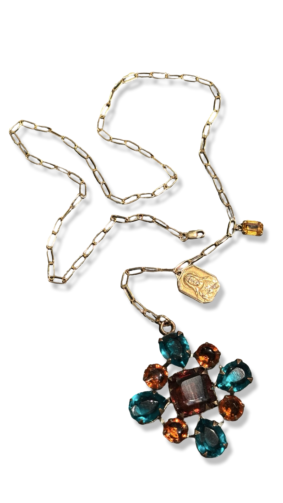 Collier lasso upcyclé, médaille de la Vierge et croix byzantine