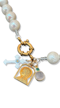 Collier de perles baroques, croix bretonne, Vierge au Voile et Quartz rose