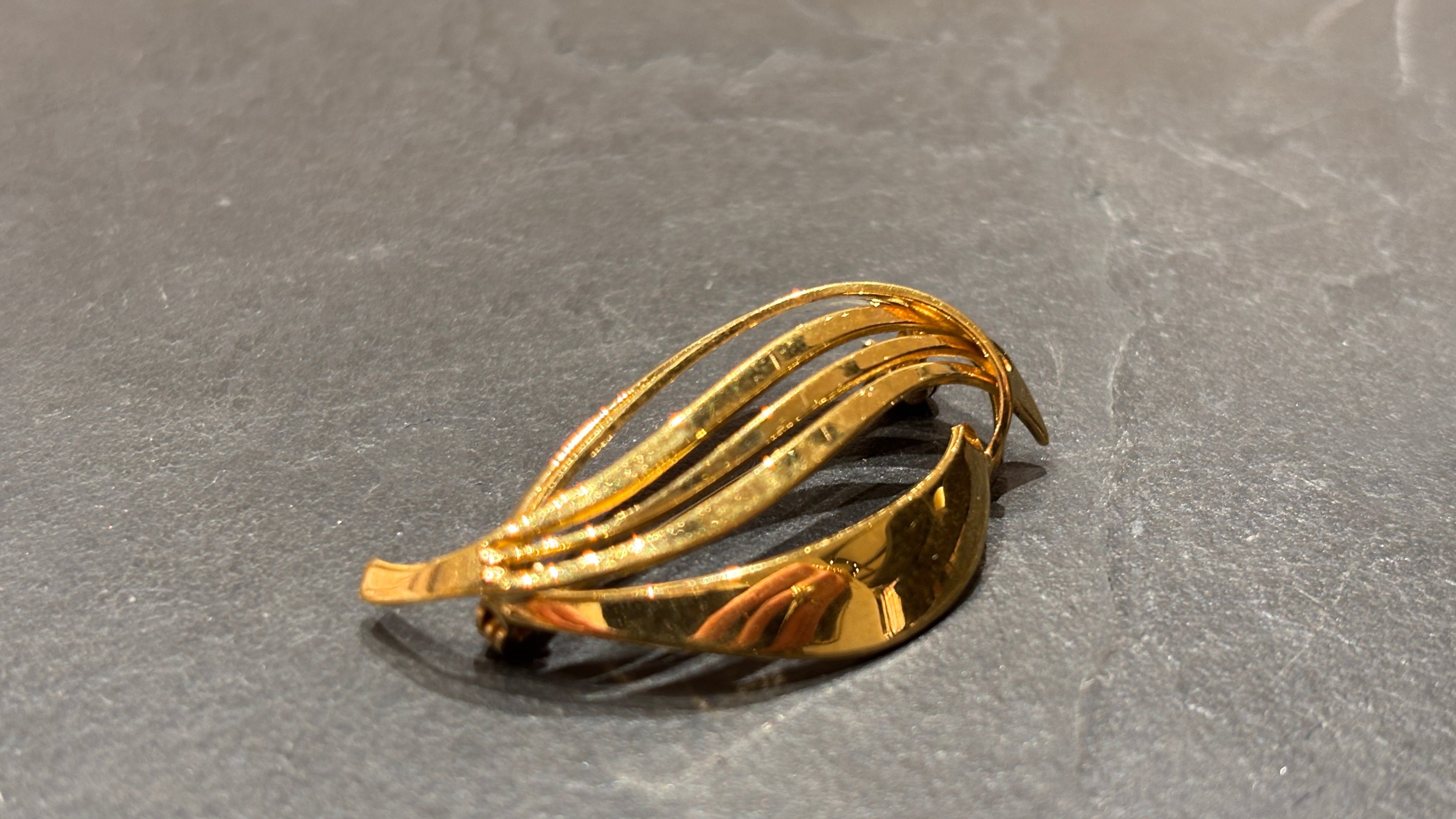 Broche ancienne plaqué or