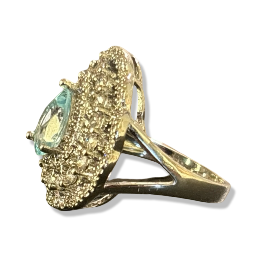Bague en argent et aigue marine