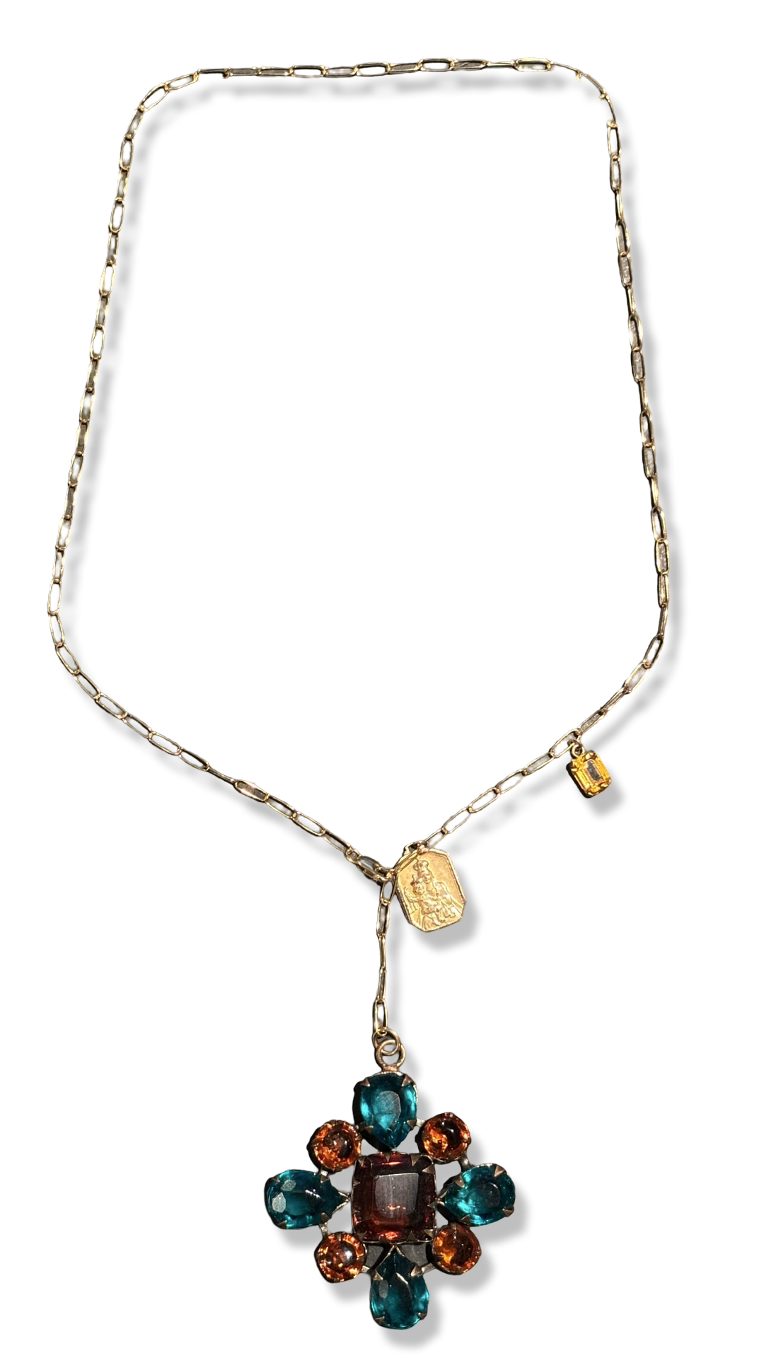 Collier lasso upcyclé, médaille de la Vierge et croix byzantine