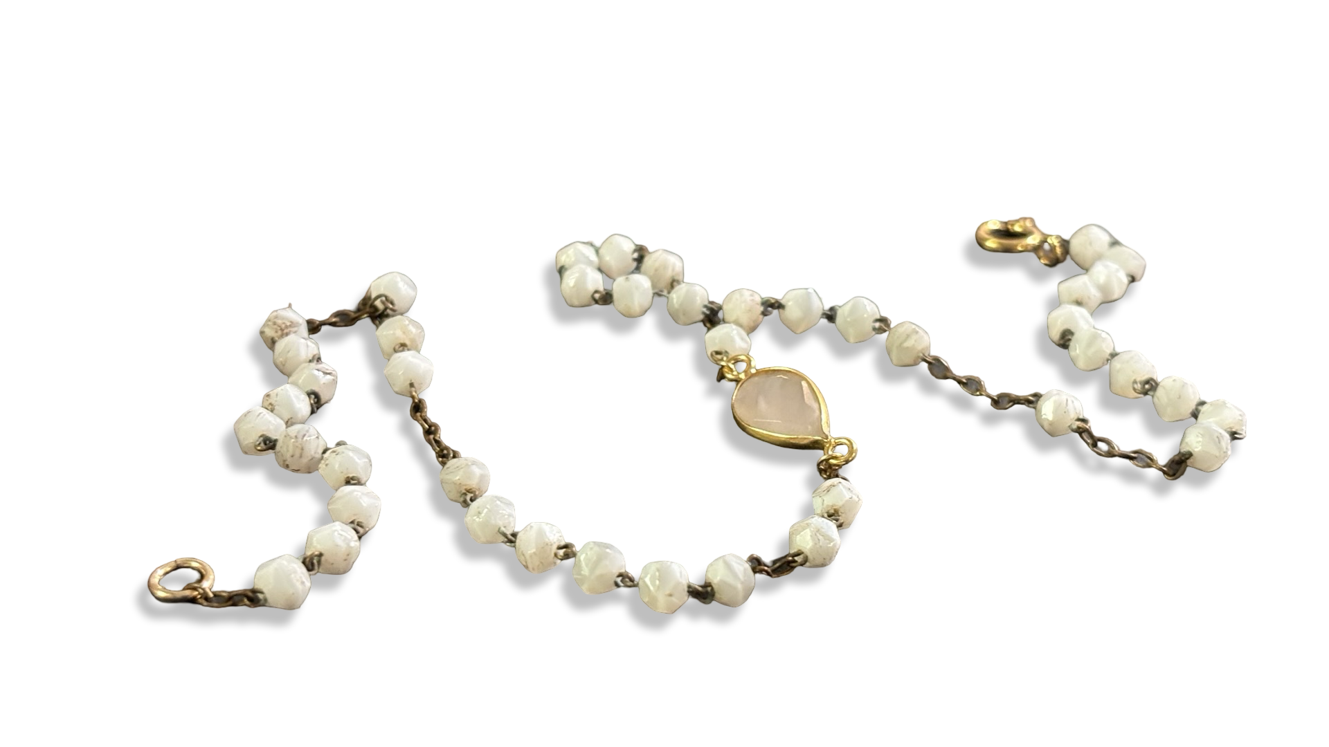 Collier chapelet pâte de verre blanc et quartz pêche