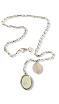 Collier lasso en argent, médaille de communion et jadéite