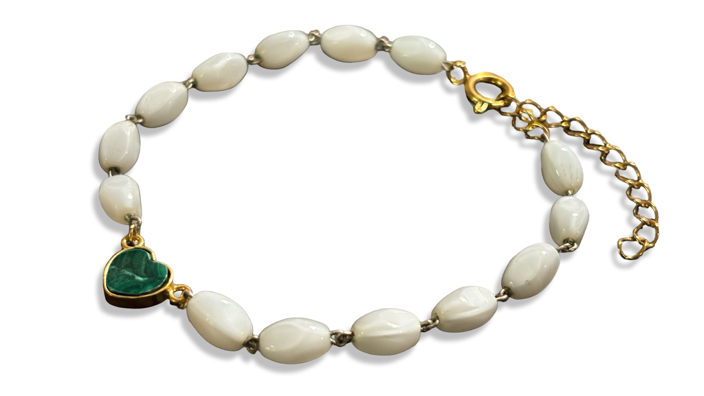 Bracelet chapelet blanc et cœur de malachite