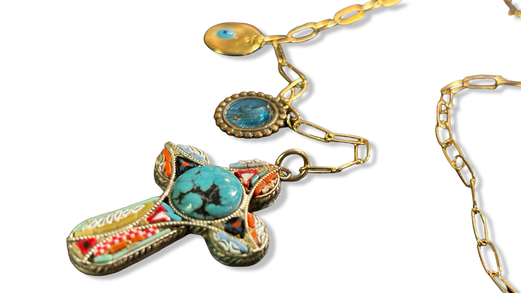 Collier lasso et croix italienne et turquoise