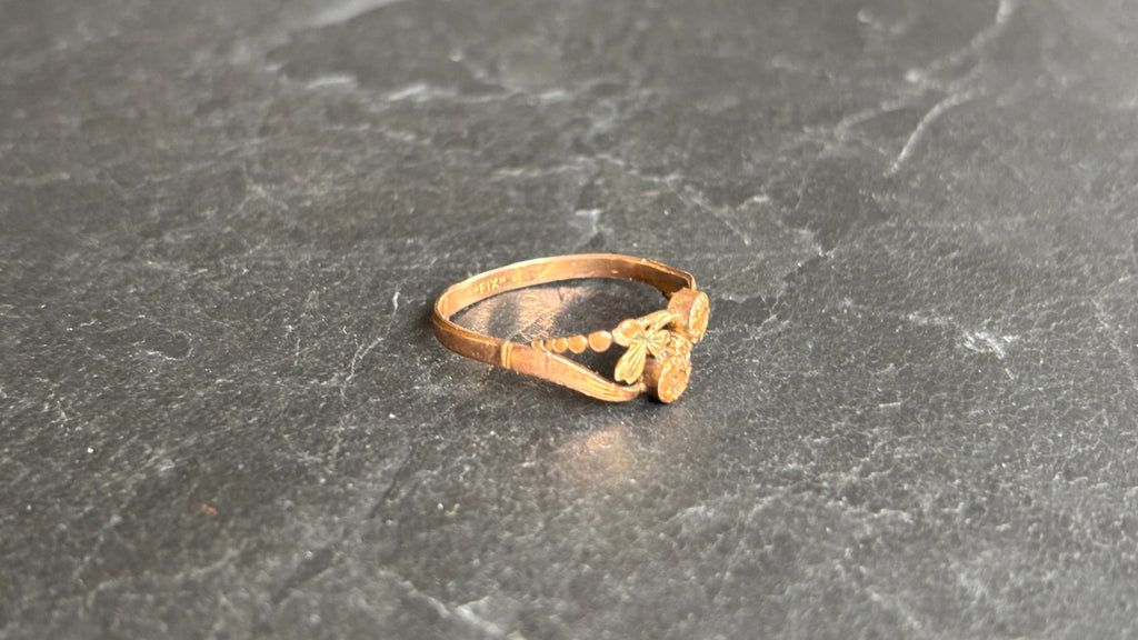 Fine bague Art Nouveau plaquée or