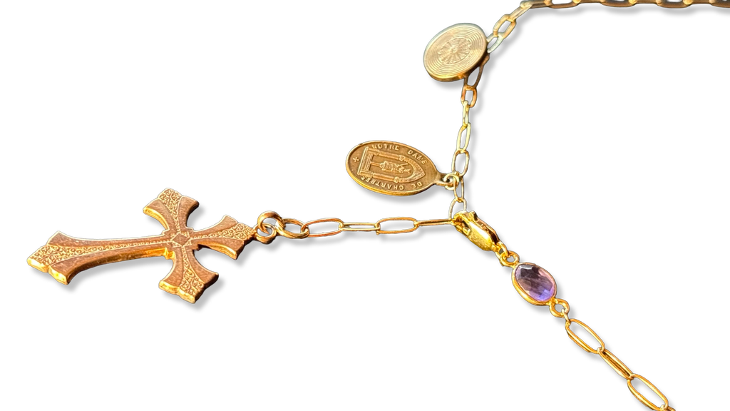 Collier lasso Croix ancienne, médailles et améthyste