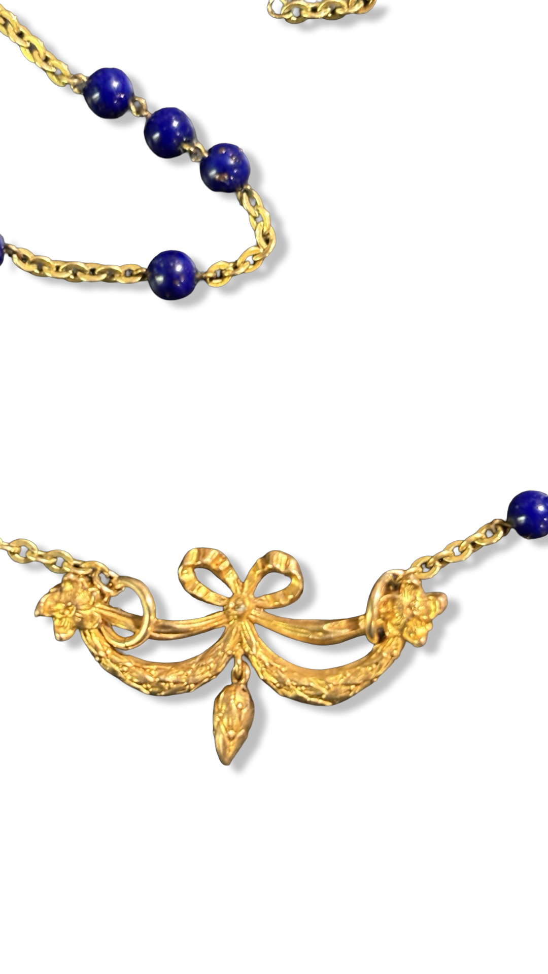 Collier chapelet bleu et motif 18e