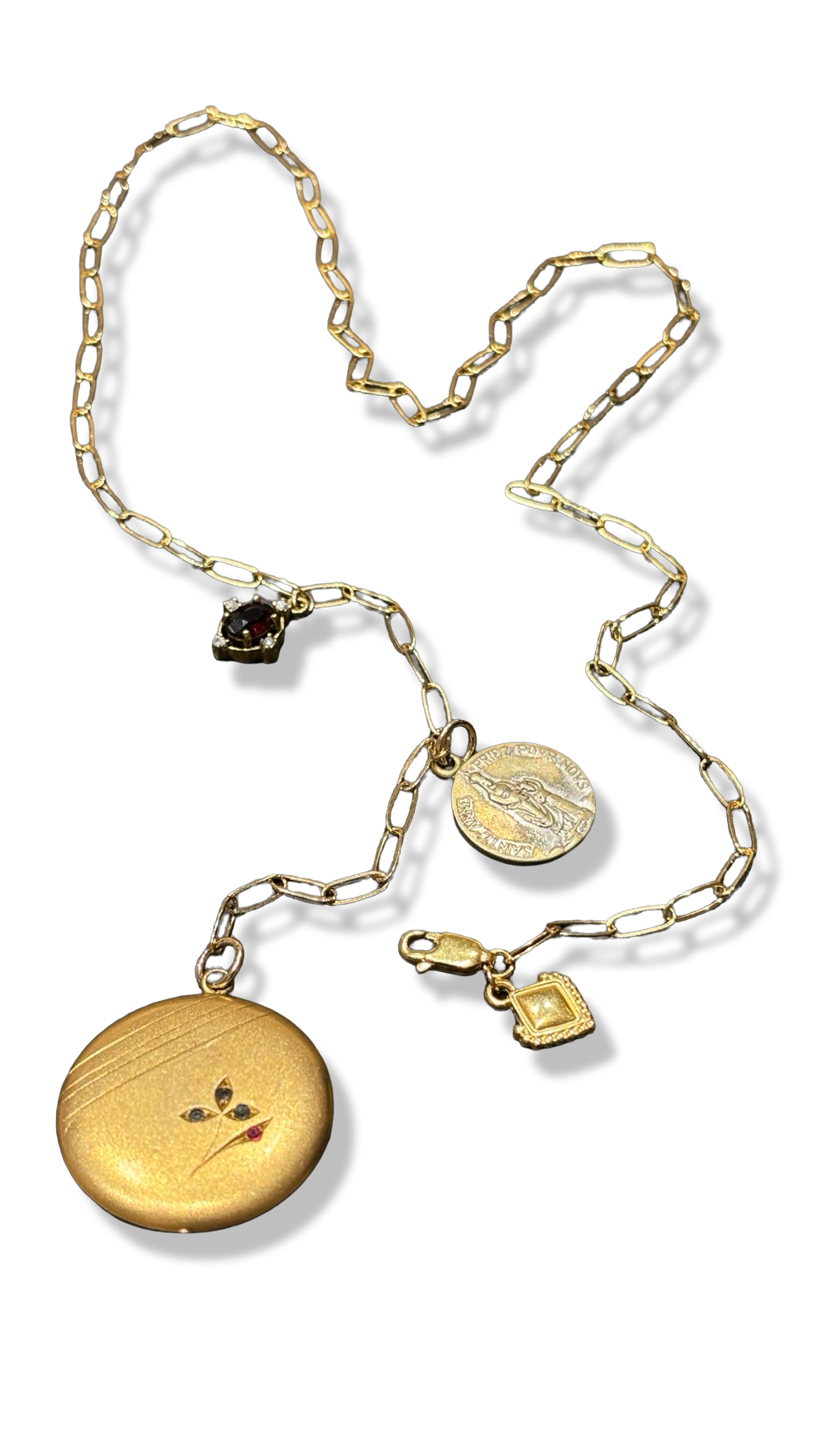 Collier lasso, médaillon et médaille de sainte Anne d’Auray