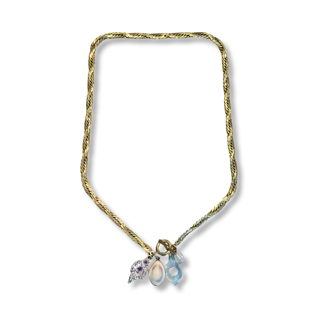 Collier chaîne ancienne , améthyste, motif de nacre et coquillage