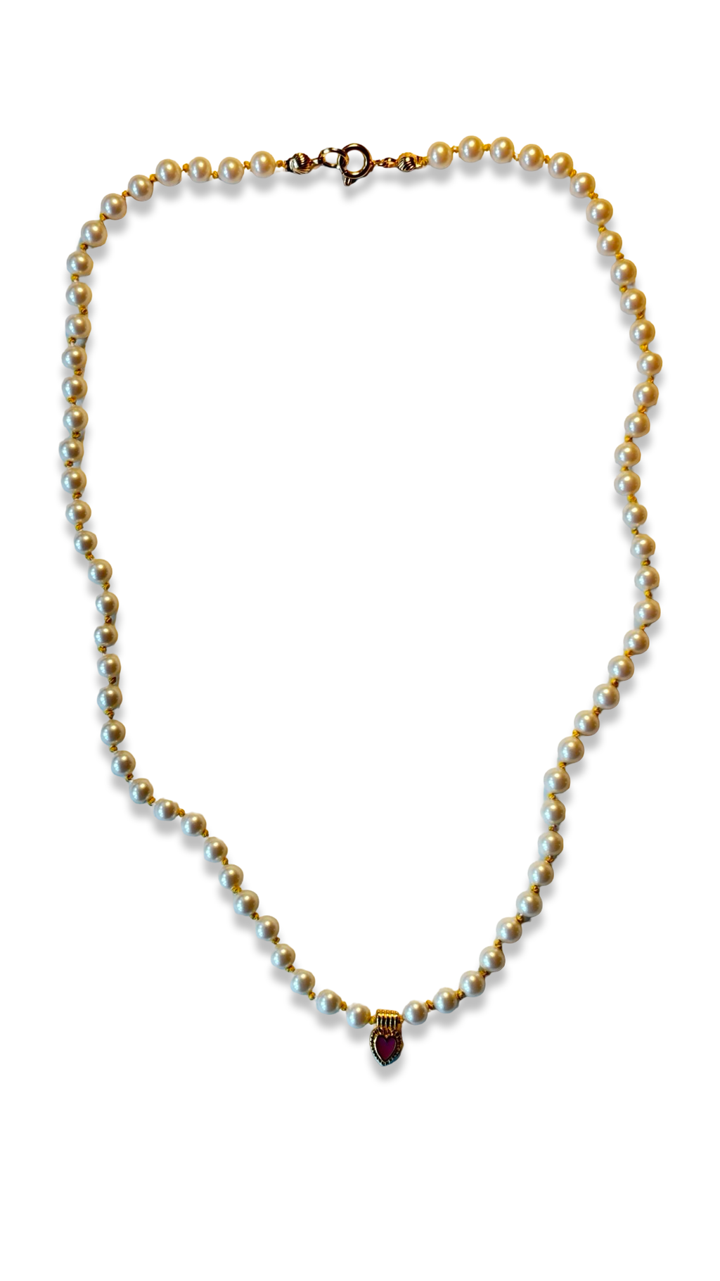 Collier de perles fantaisie, fil jaune et cœur émaillé violet