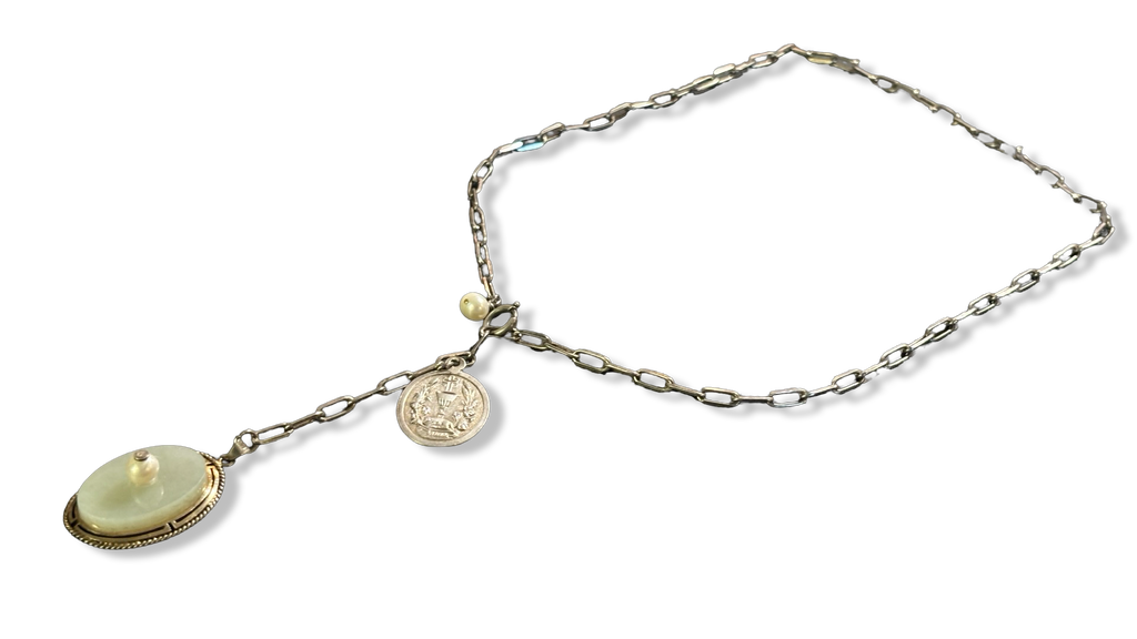 Collier lasso en argent, médaille de communion et jadéite