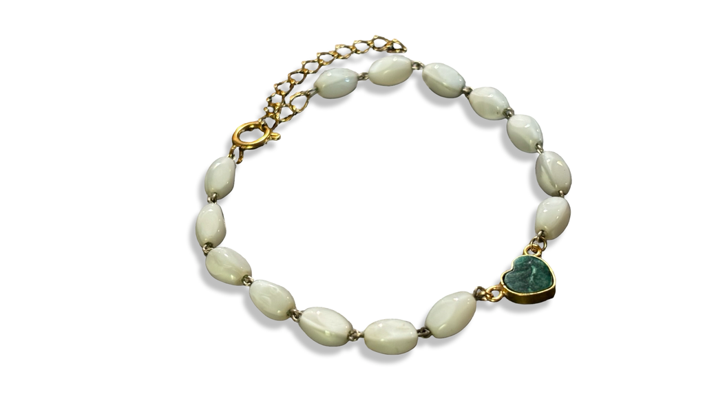 Bracelet chapelet blanc et cœur de malachite