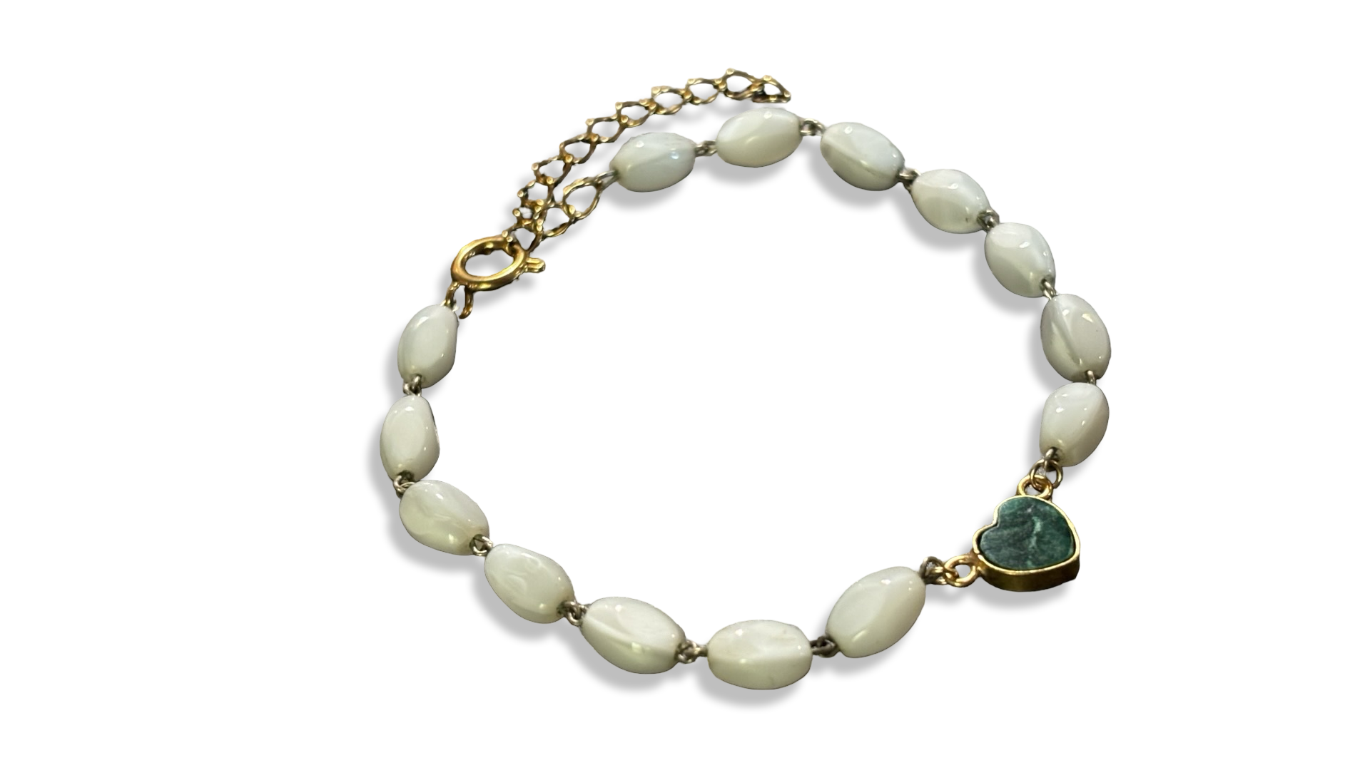 Bracelet chapelet blanc et cœur de malachite