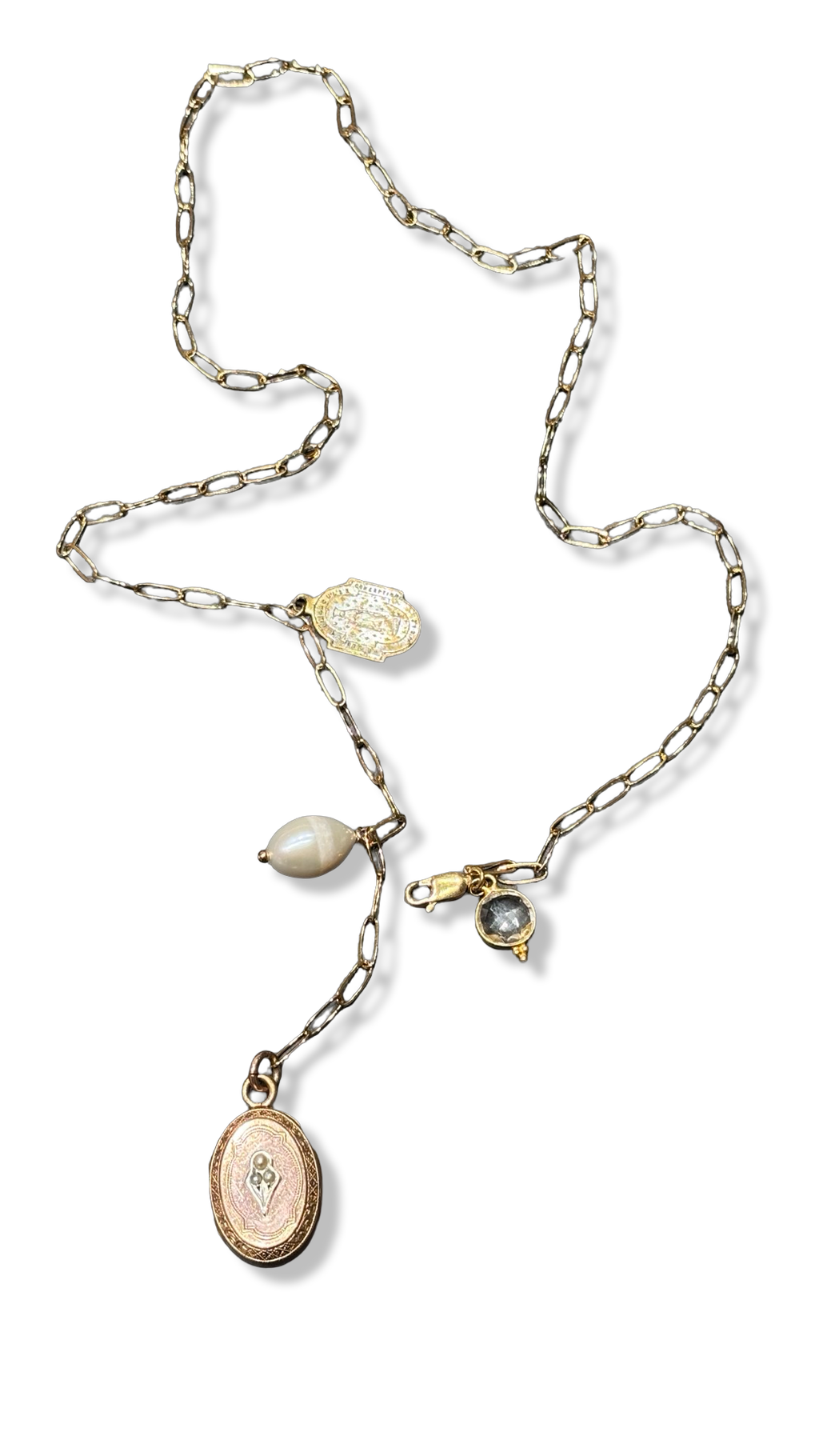 Collier lasso, médaillon à secret et perle