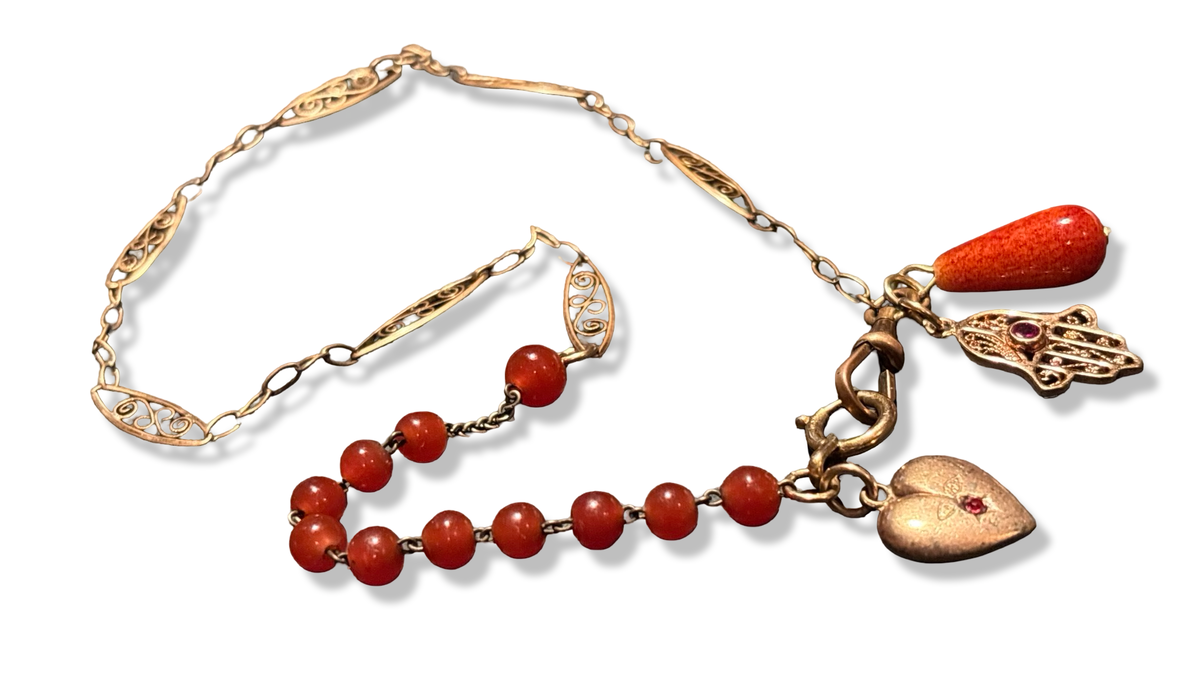 Collier chaine filigrane, chapelet , coeur et Khamsa