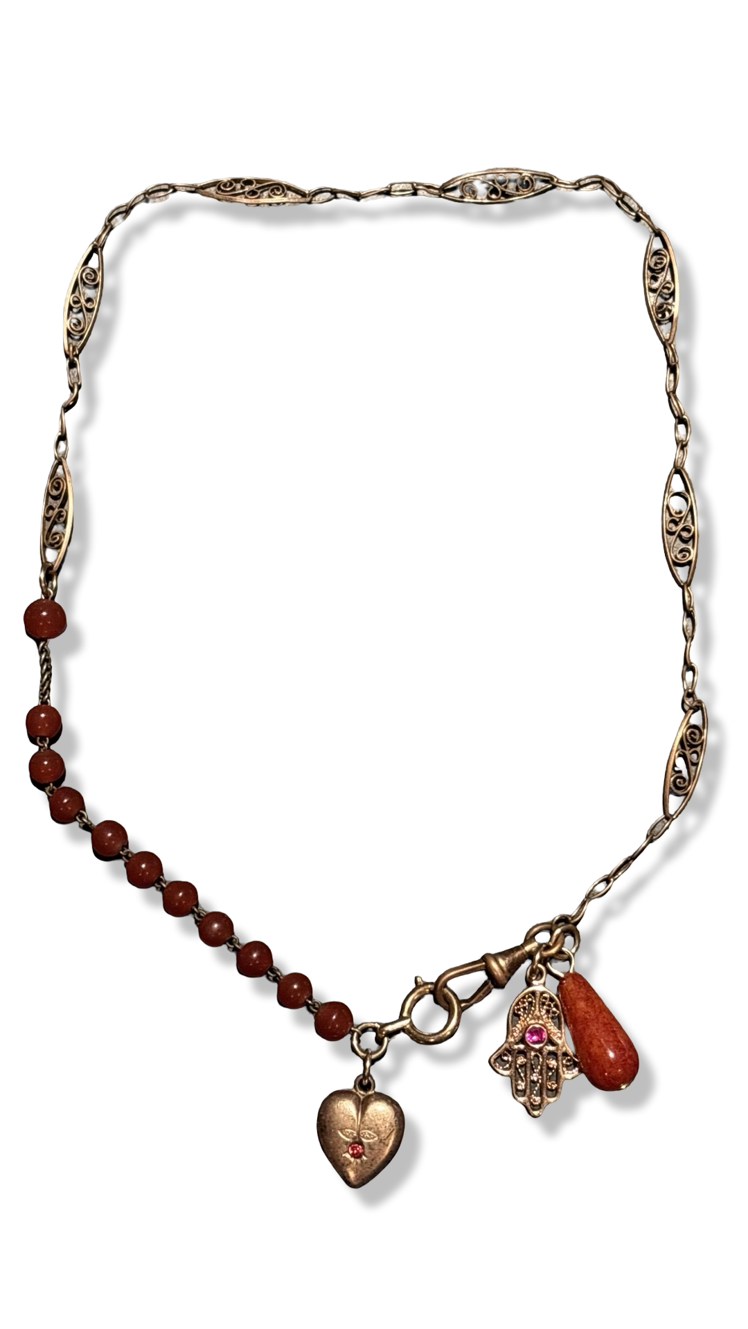 Collier chaine filigrane, chapelet , coeur et Khamsa