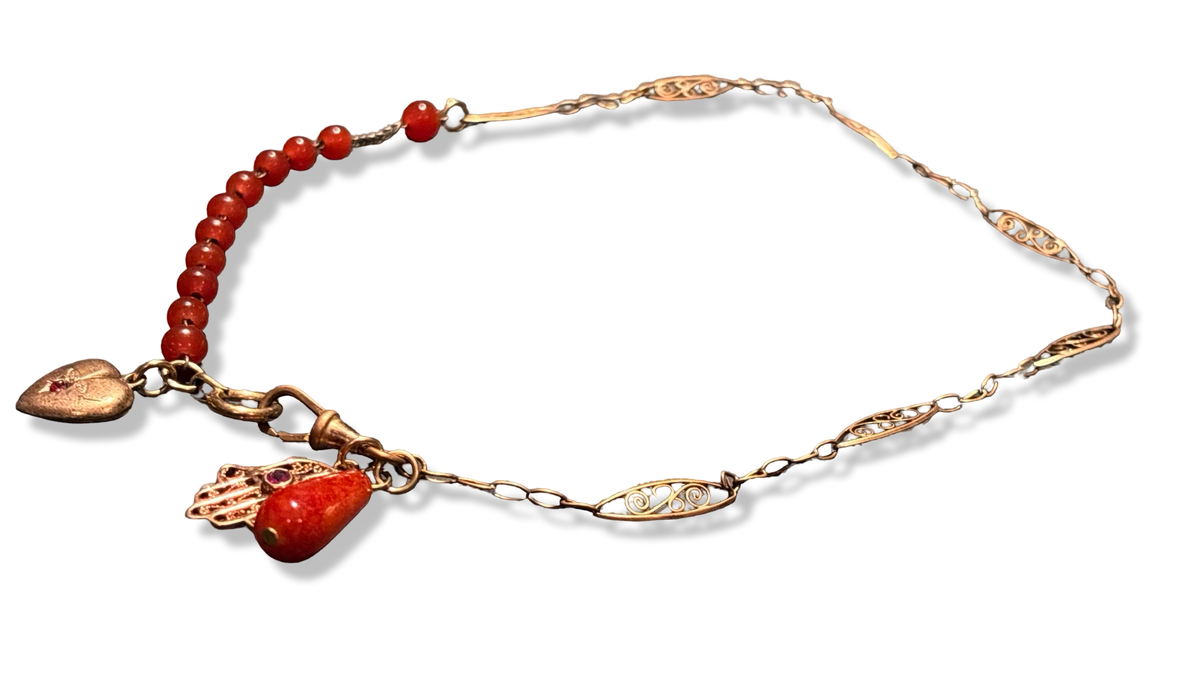 Collier chaine filigrane, chapelet , coeur et Khamsa